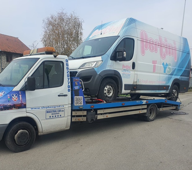 šlep kombija i lakih teretnih vozila 1