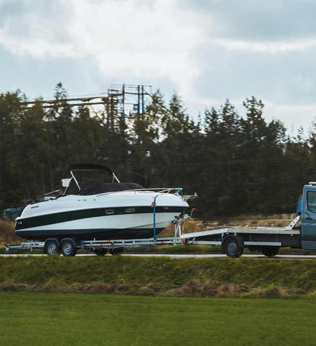 Šlep čamaca, glisera i skutera